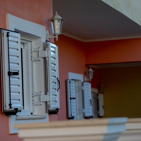 John Apartments First Floor Roda  Ngoại thất bức ảnh